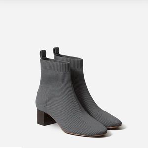 Everlane Glove Boot, Slate Grey, Size 7.5
